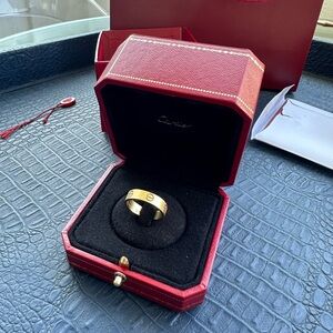 Cartier Love Ring Size 59 (US 8.75)